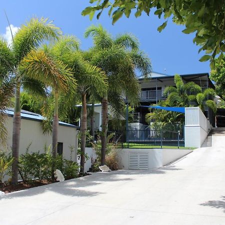 Gecko Guest House Cooktown Bagian luar foto