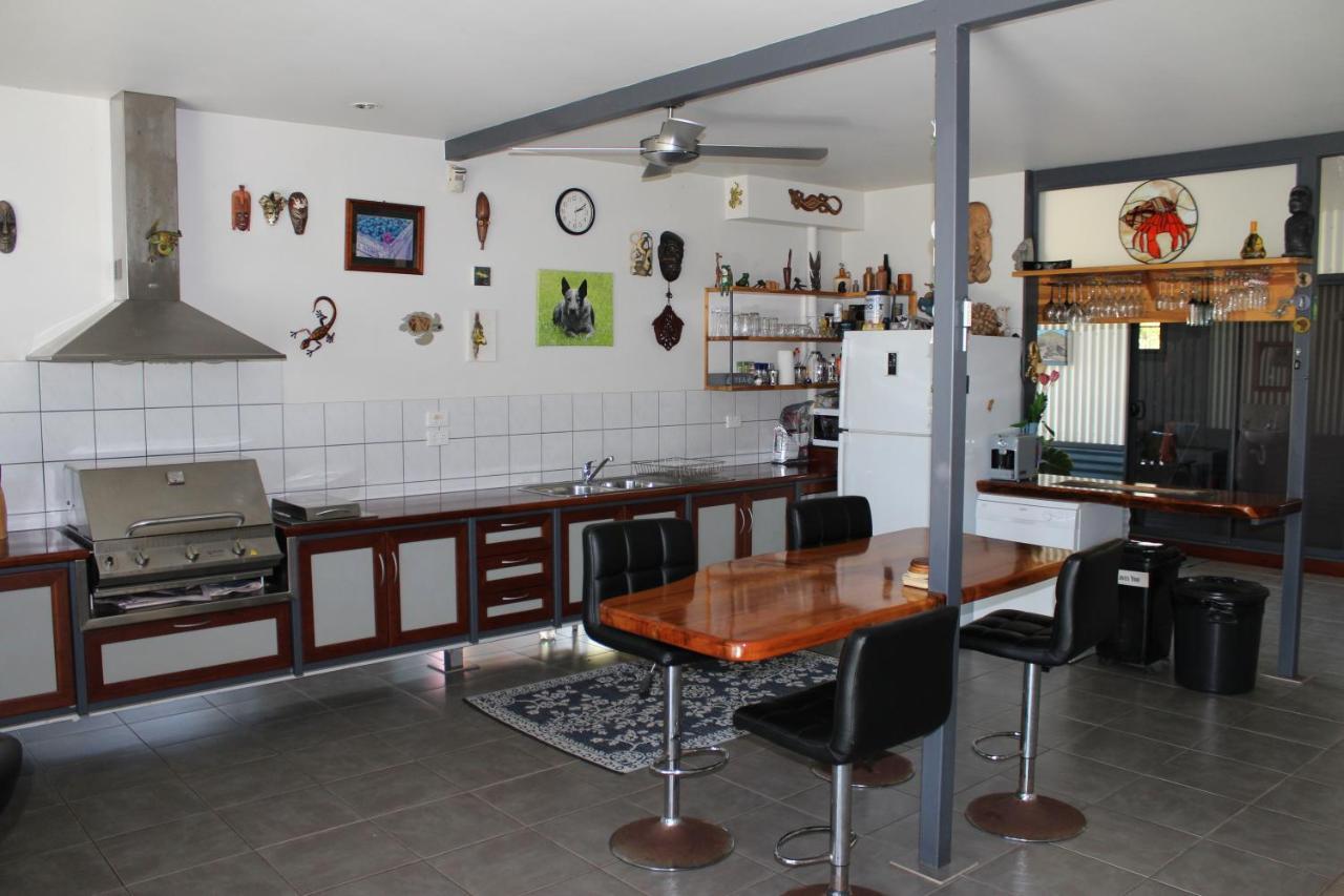 Gecko Guest House Cooktown Bagian luar foto